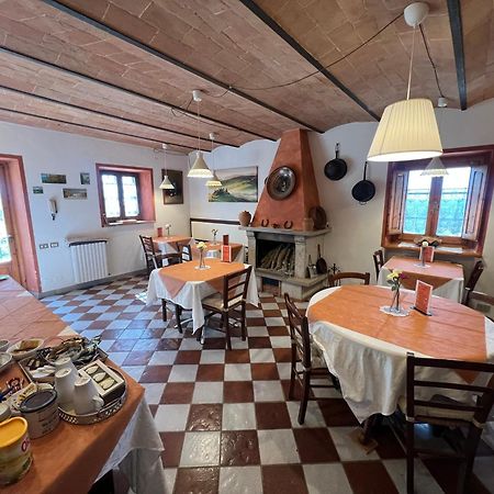 Mancino Bed & Breakfast Поджибонси Екстериор снимка