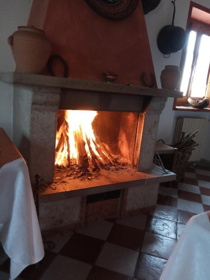 Mancino Bed & Breakfast Поджибонси Екстериор снимка