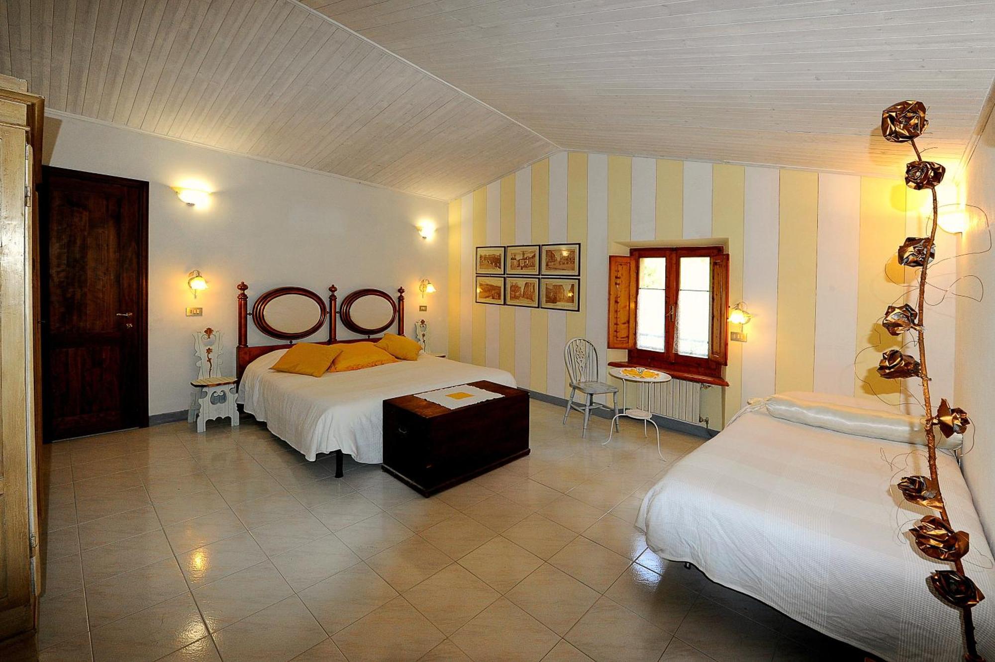Mancino Bed & Breakfast Поджибонси Екстериор снимка