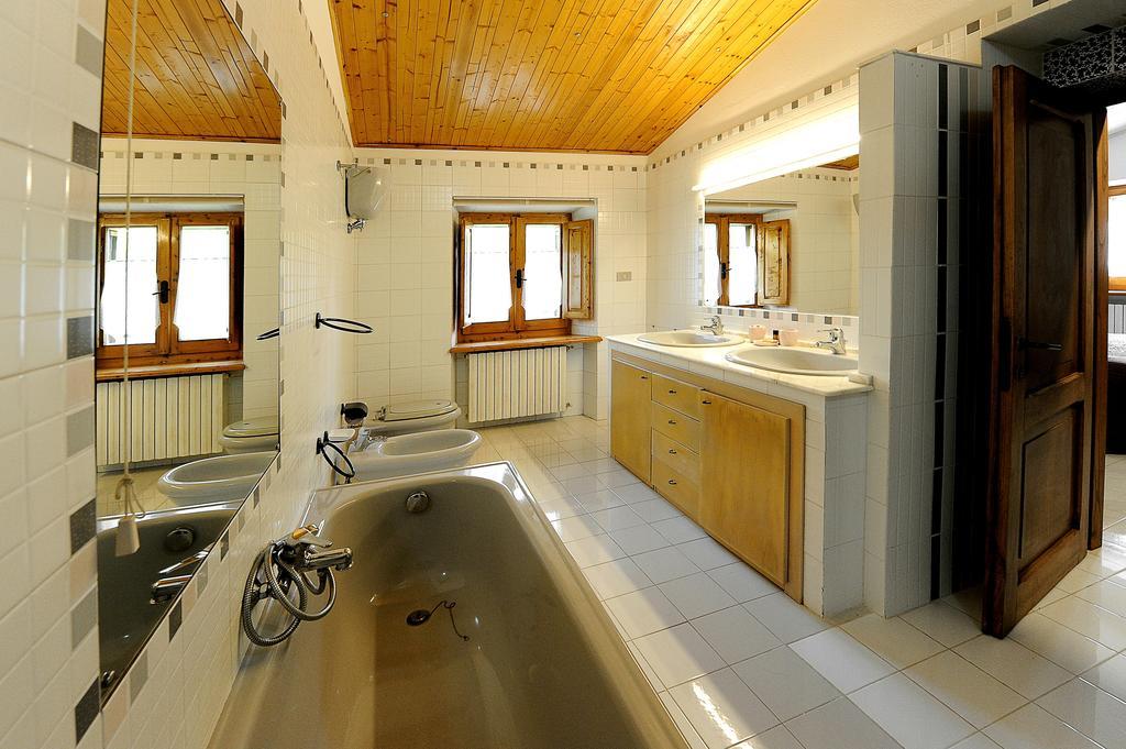 Mancino Bed & Breakfast Поджибонси Стая снимка